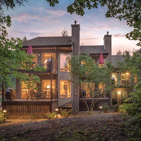 Whispering Woods Resort Welches エクステリア 写真