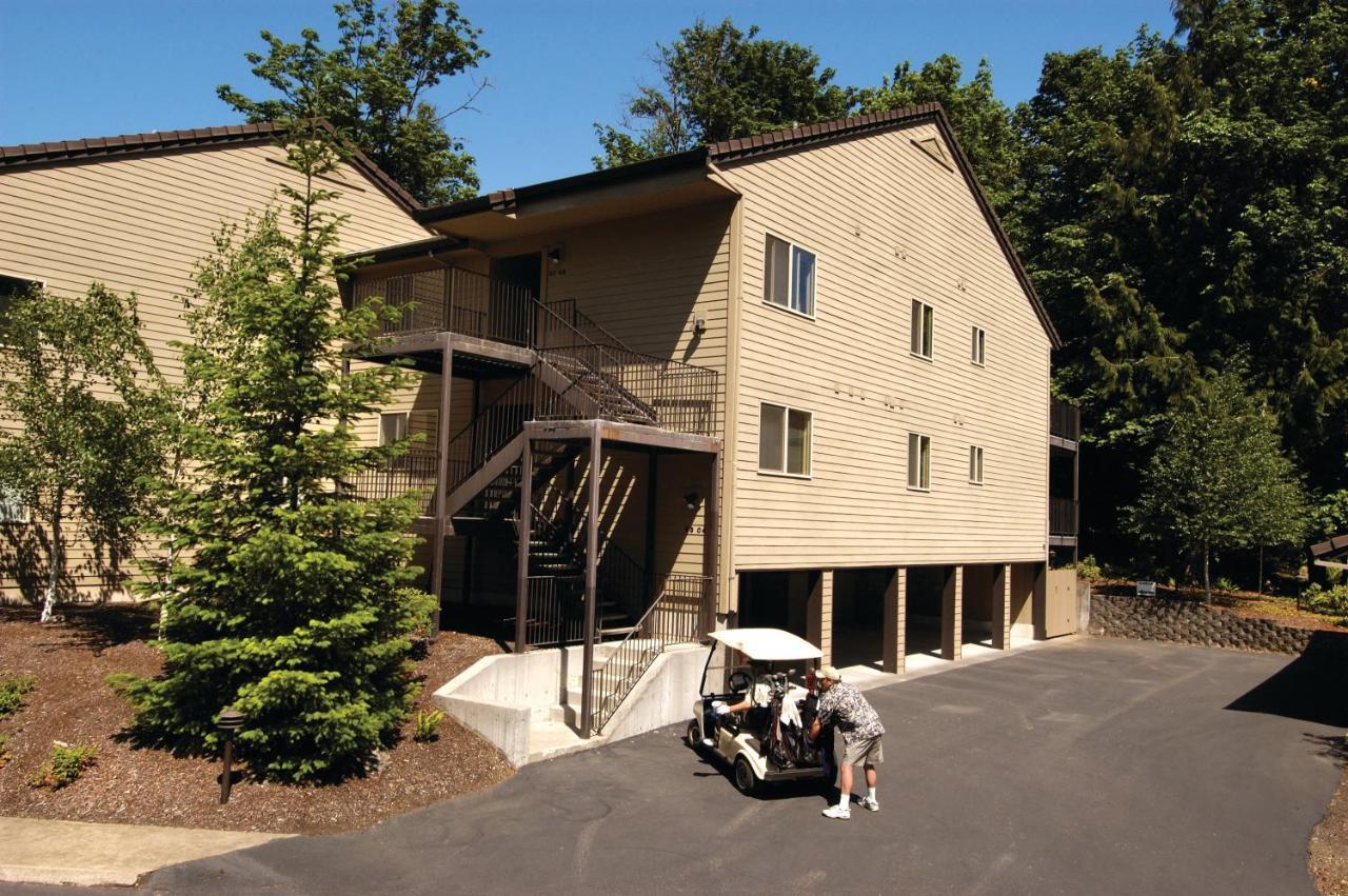 Whispering Woods Resort Welches エクステリア 写真