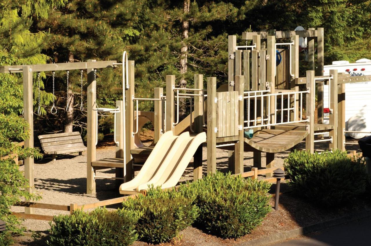 Whispering Woods Resort Welches エクステリア 写真