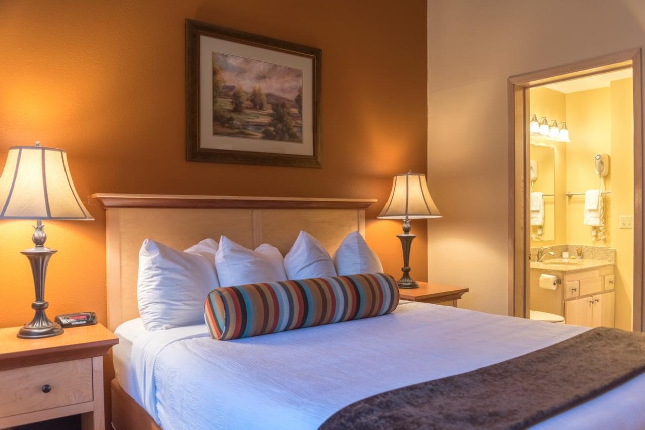 Whispering Woods Resort Welches エクステリア 写真
